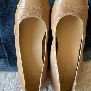 Cole Haan Size 8 Wedge Shoes Tan Patent Leather